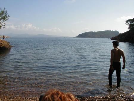 voici kiki a la plage